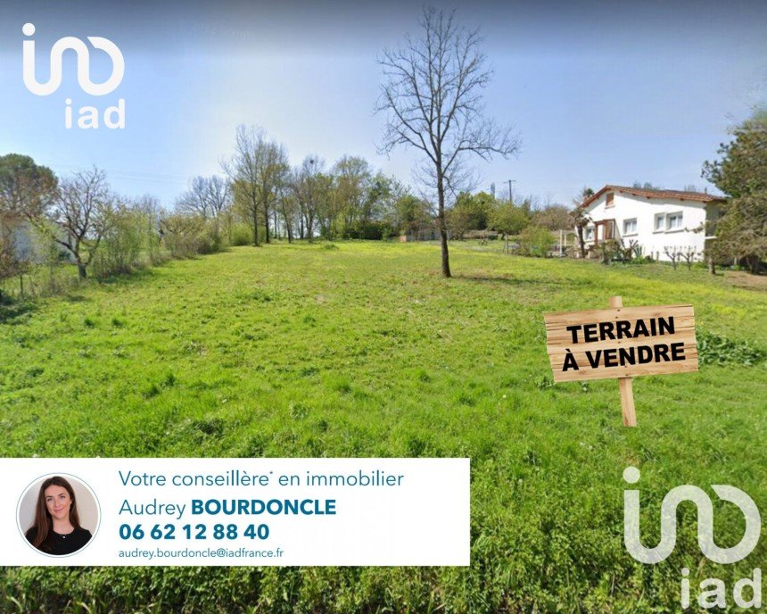 Terrain de 2 500 m² à Caussade (82300)