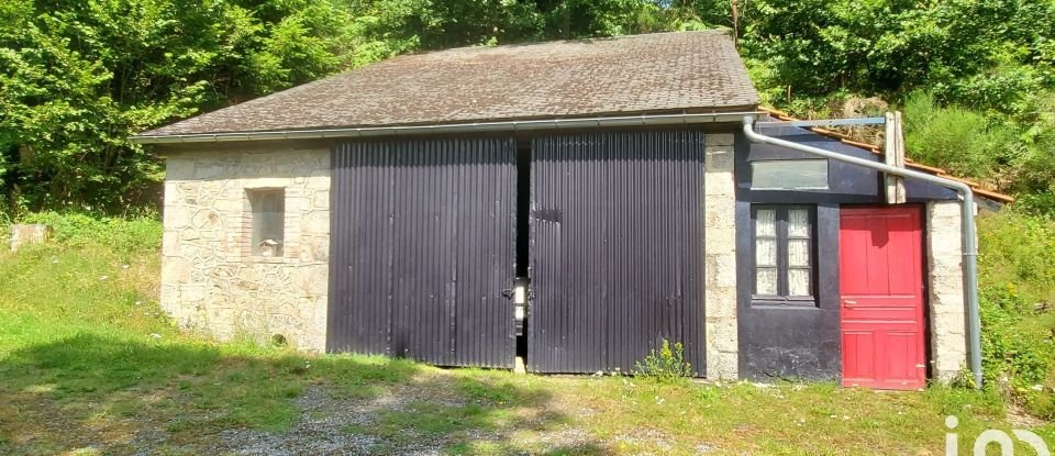 House 7 rooms of 150 m² in Chaveroche (19200)