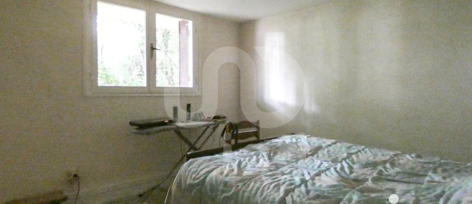 Maison 5 pièces de 79 m² à Montluçon (03100)