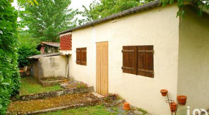 House 4 rooms of 93 m² in Lavelanet (09300)