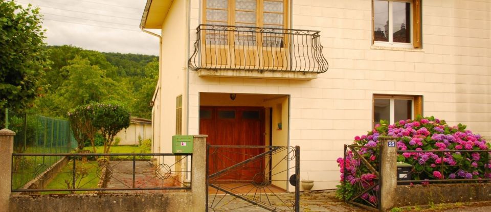 Maison 4 pièces de 93 m² à Lavelanet (09300)