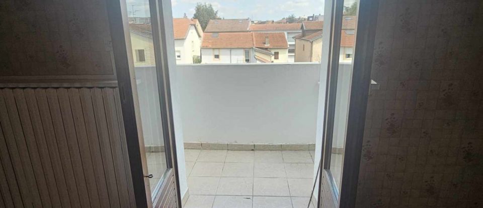 Appartement 3 pièces de 75 m² à Montigny-lès-Metz (57950)