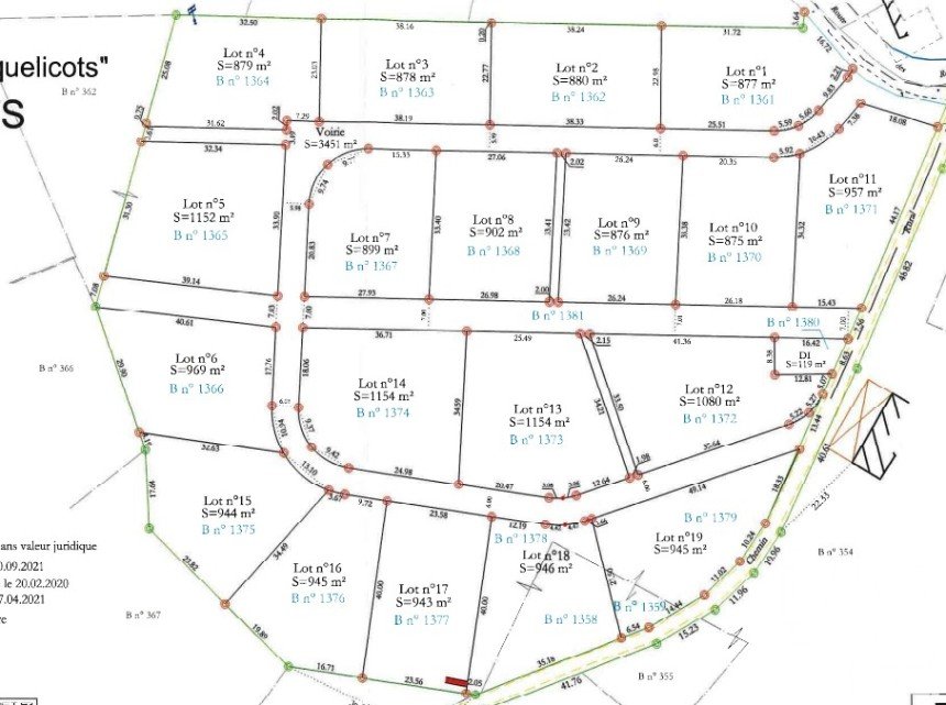 Land of 899 m² in Saint-Bonnet-l'Enfantier (19410)