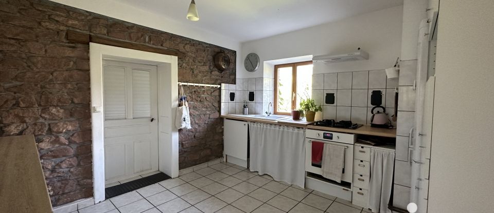 House 10 rooms of 249 m² in Le Saulcy (88210)