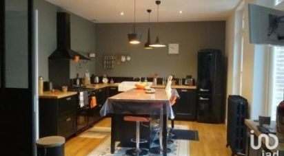 Maison 7 pièces de 265 m² à Montauban (82000)