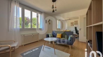 Appartement 5 pièces de 82 m² à Montluçon (03100)