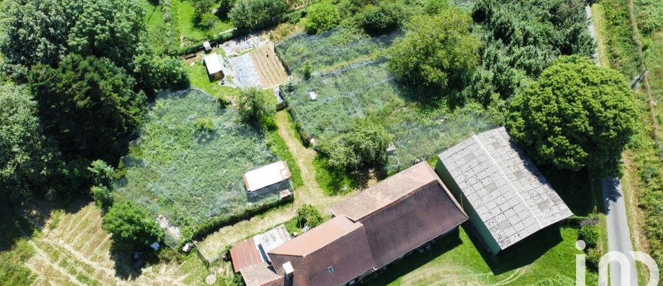 Longère 5 pièces de 106 m² à Glanges (87380)