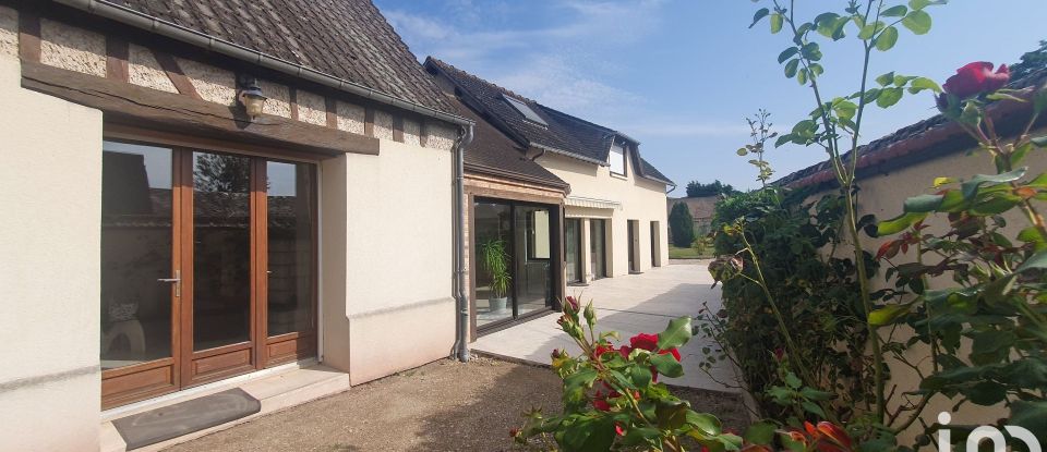 Maison 12 pièces de 557 m² à Clef Vallée d'Eure (27490)