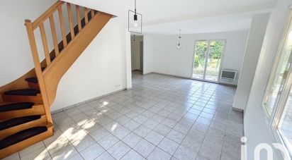 Maison traditionnelle 5 pièces de 90 m² à Chens-sur-Léman (74140)