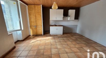 Village house 11 rooms of 222 m² in Lothey (29190)