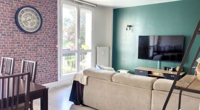 Apartment 4 rooms of 85 m² in Roissy-en-Brie (77680)