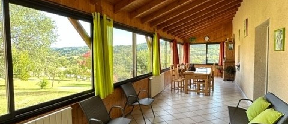 Maison de campagne 5 pièces de 138 m² à Saint-Paul-de-Vern (46400)