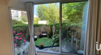 Apartment 2 rooms of 57 m² in LE CHESNAY-ROCQUENCOURT (78150)