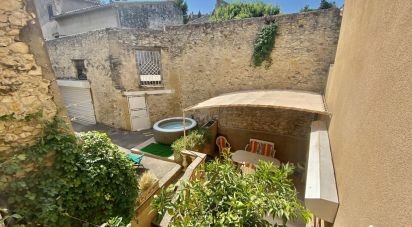 House 7 rooms of 140 m² in Aramon (30390)