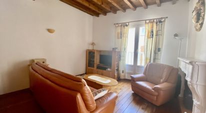 House 7 rooms of 140 m² in Aramon (30390)