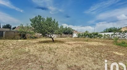 Land of 496 m² in Montady (34310)