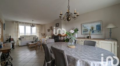 Pavillon 5 pièces de 129 m² à Izel-lès-Équerchin (62490)