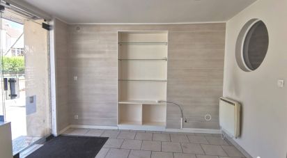 Local d'activités de 45 m² à Vaux-sur-Seine (78740)