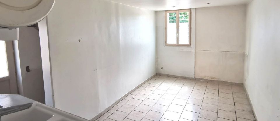 Local d'activités de 45 m² à Vaux-sur-Seine (78740)