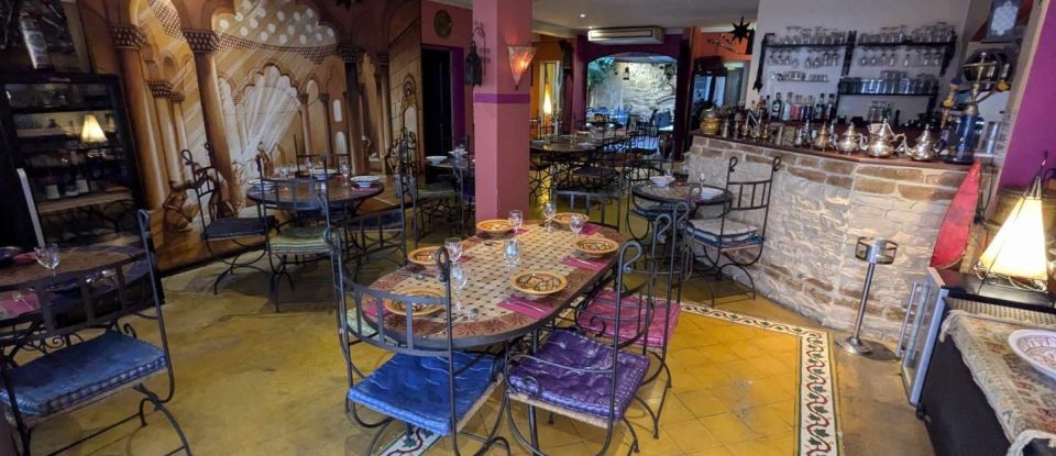 Restaurant of 125 m² in Aigues-Mortes (30220)