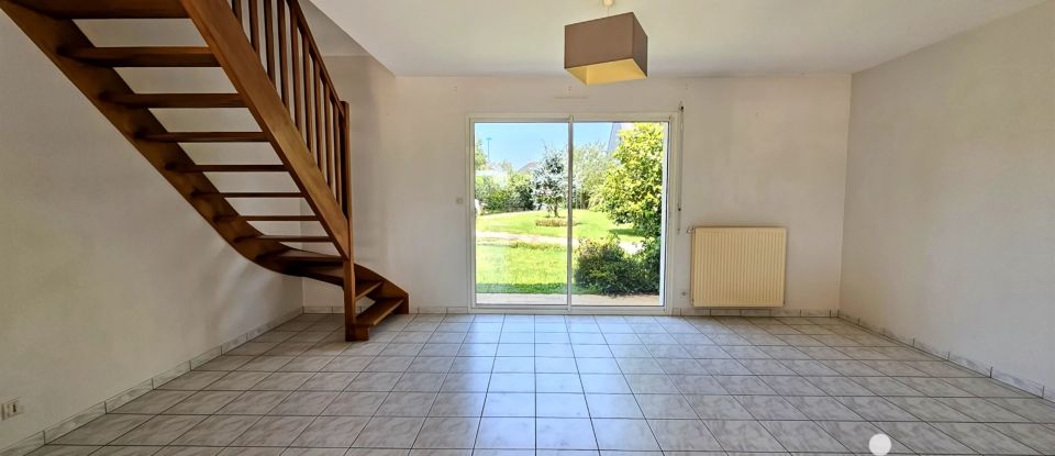 Maison traditionnelle 6 pièces de 107 m² à Saint-Dolay (56130)