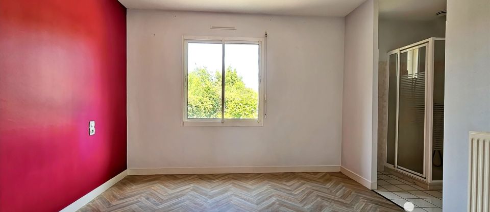 Maison traditionnelle 6 pièces de 107 m² à Saint-Dolay (56130)