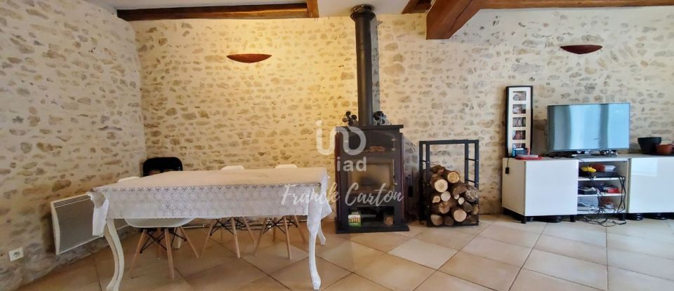 House 6 rooms of 105 m² in Étampes (91150)