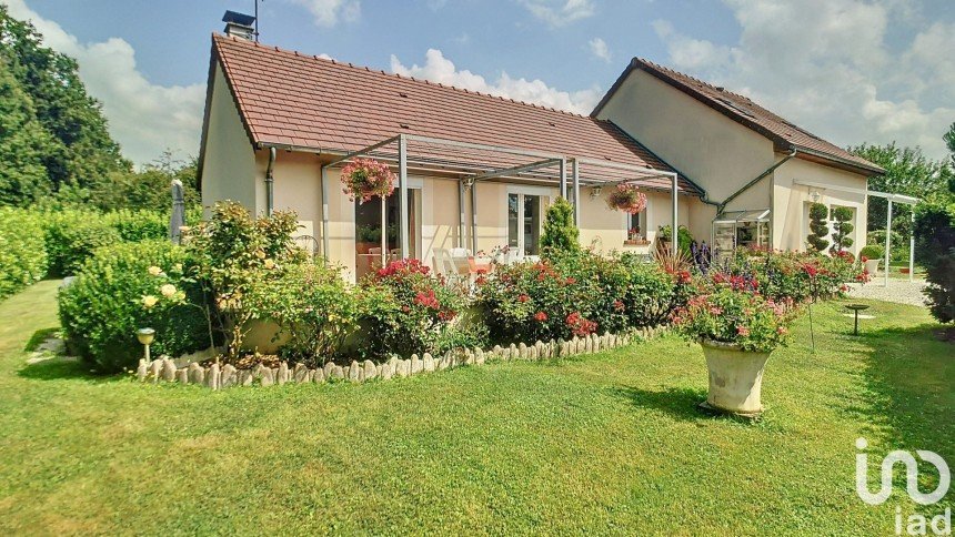 House 6 rooms of 124 m² in Coullons (45720)