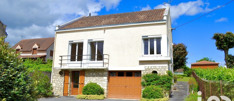 Maison traditionnelle 4 pièces de 95 m² à Montmorillon (86500)