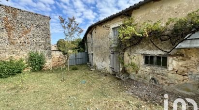 House 5 rooms of 101 m² in Ruffec (16700)