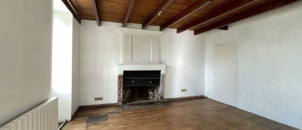 House 6 rooms of 123 m² in Courpignac (17130)