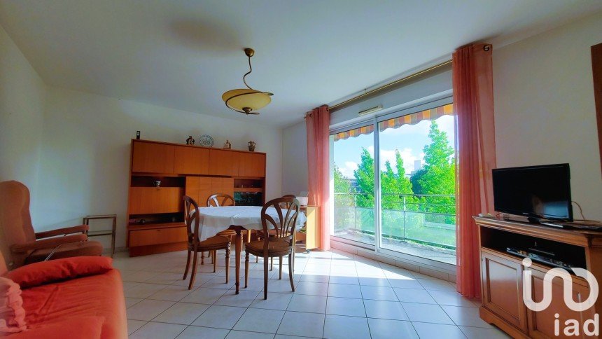 Apartment 3 rooms of 65 m² in Orvault (44700)