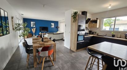 Maison 5 pièces de 112 m² à Cubnezais (33620)