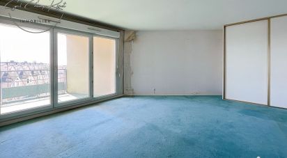 Appartement 3 pièces de 66 m² à Montreuil (93100)