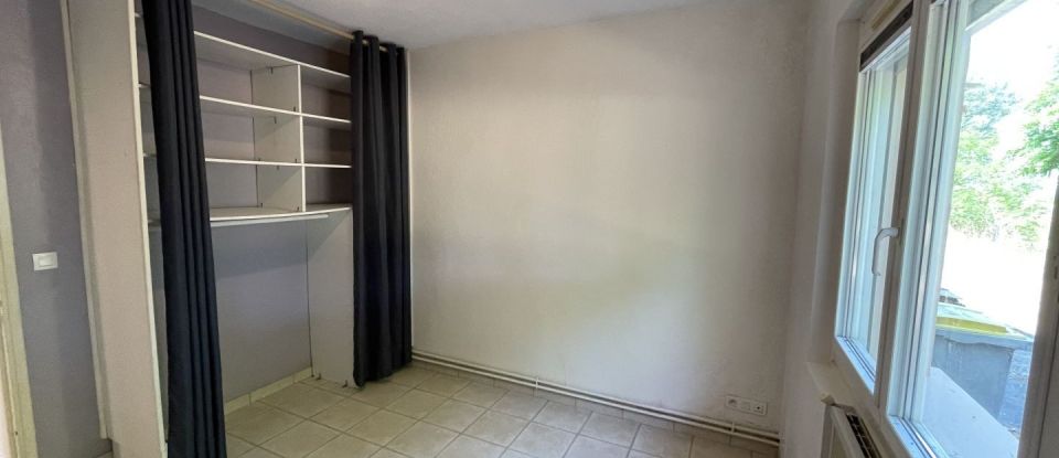 Maison 5 pièces de 99 m² à Castelsarrasin (82100)