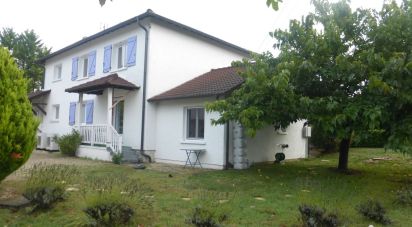 Hotel of 260 m² in FLAUGNAC (46170)