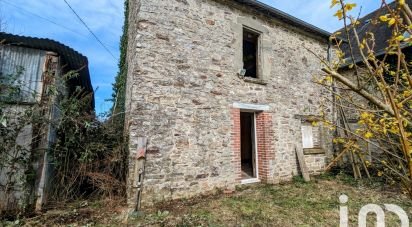 Maison de campagne 1 pièce de 63 m² à Dourdain (35450)