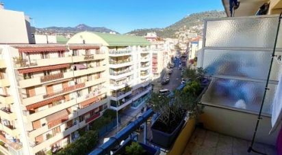 Appartement 2 pièces de 45 m² à Nice (06300)