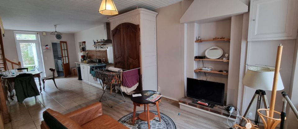 Town house 5 rooms of 80 m² in Les Epesses (85590)