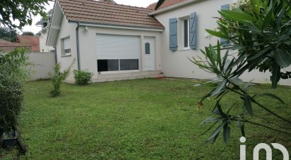 Maison 3 pièces de 70 m² à Gelos (64110)