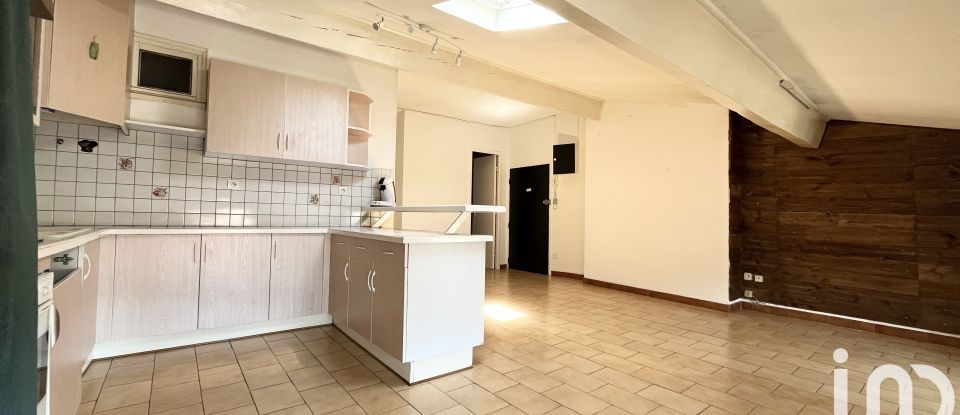 Apartment 2 rooms of 52 m² in Rive-de-Gier (42800)