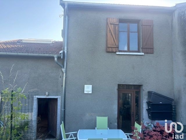 Maison 4 pièces de 80 m² à Jametz (55600)