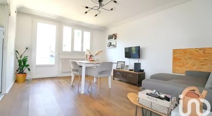 Appartement 3 pièces de 56 m² à Saint-Priest-en-Jarez (42270)