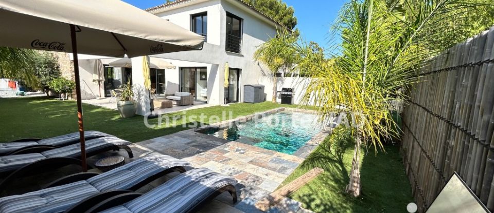 Maison 5 pièces de 143 m² à Sanary-sur-Mer (83110)