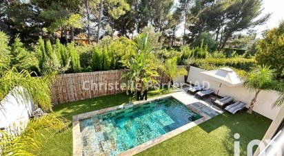 Maison 5 pièces de 143 m² à Sanary-sur-Mer (83110)