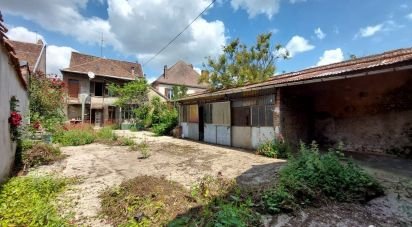 House 8 rooms of 200 m² in Cerisiers (89320)