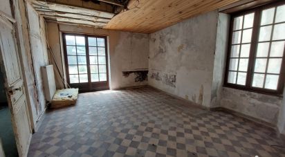 House 8 rooms of 200 m² in Cerisiers (89320)