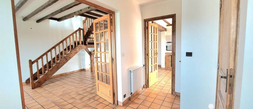 Traditional house 6 rooms of 156 m² in Monchy-Saint-Éloi (60290)