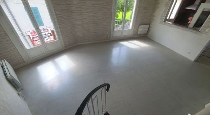 Apartment 4 rooms of 87 m² in Troyes (10000)