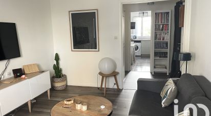 Appartement 3 pièces de 53 m² à Saint-Ouen-sur-Seine (93400)